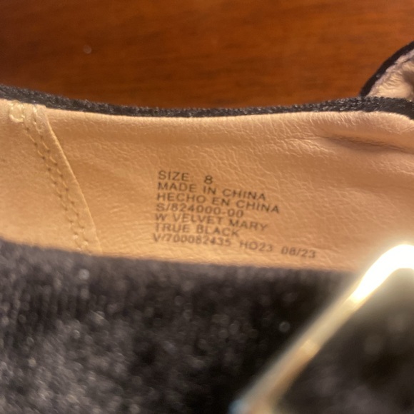 GAP Women's Black Velvet Mary Jane Shoes Sz 8 - Picture 5 of 5
